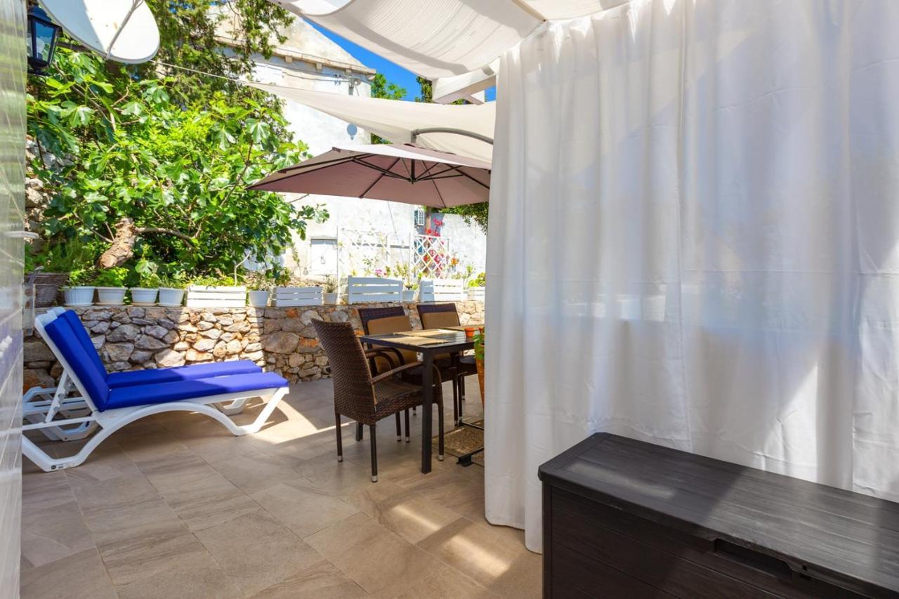 Apartments Valeria, Mali Lošinj Exteriör bild