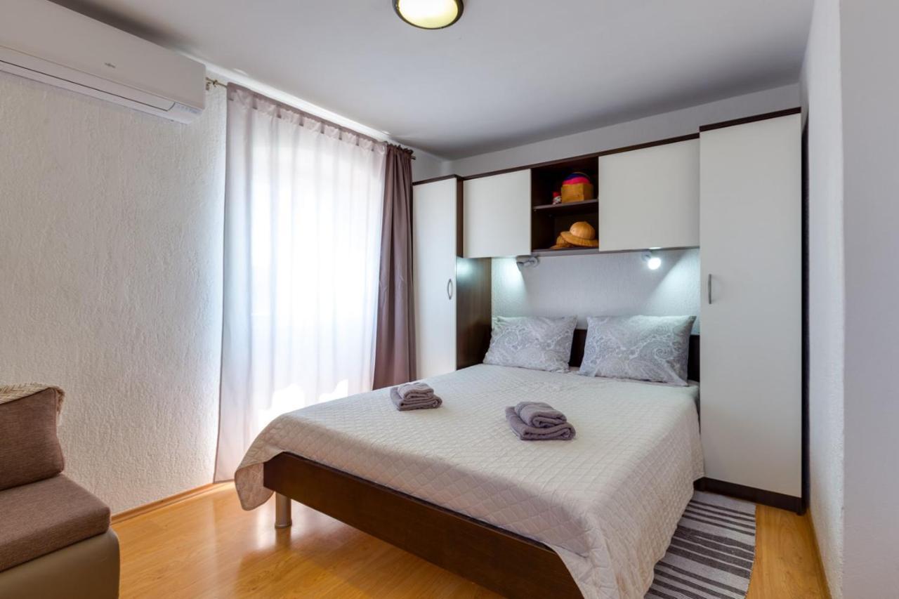 Apartments Valeria, Mali Lošinj Exteriör bild