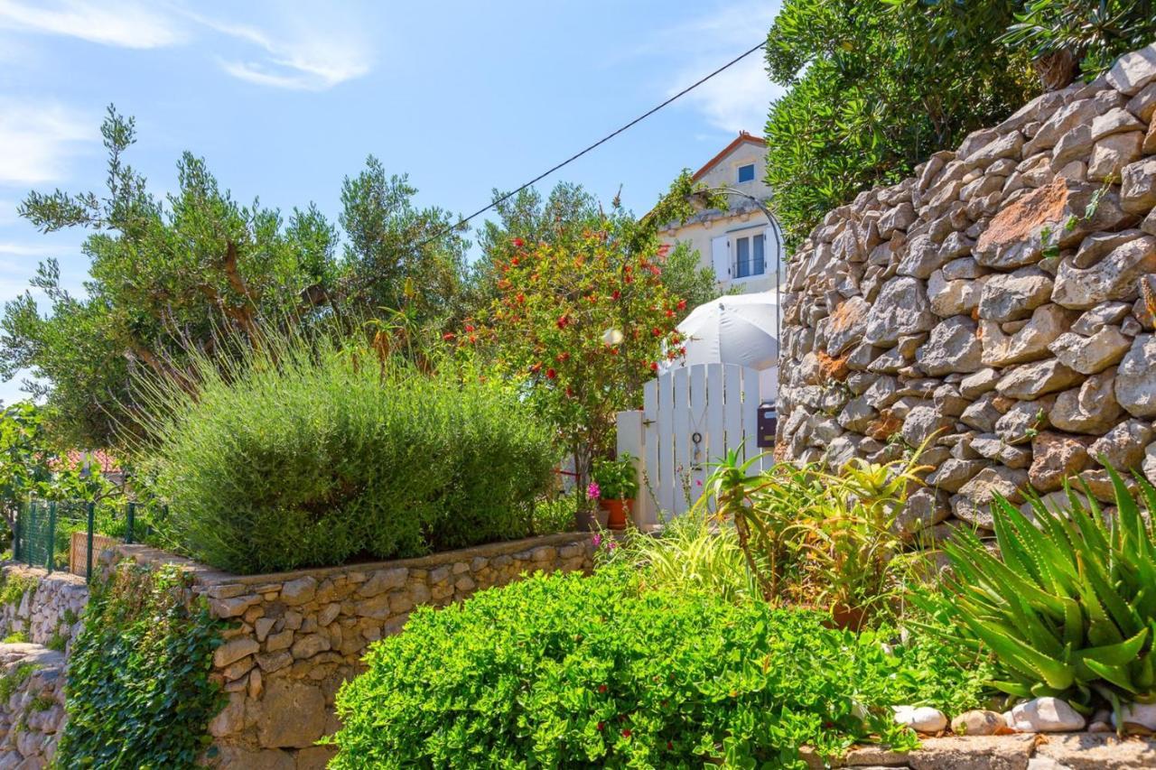 Apartments Valeria, Mali Lošinj Exteriör bild