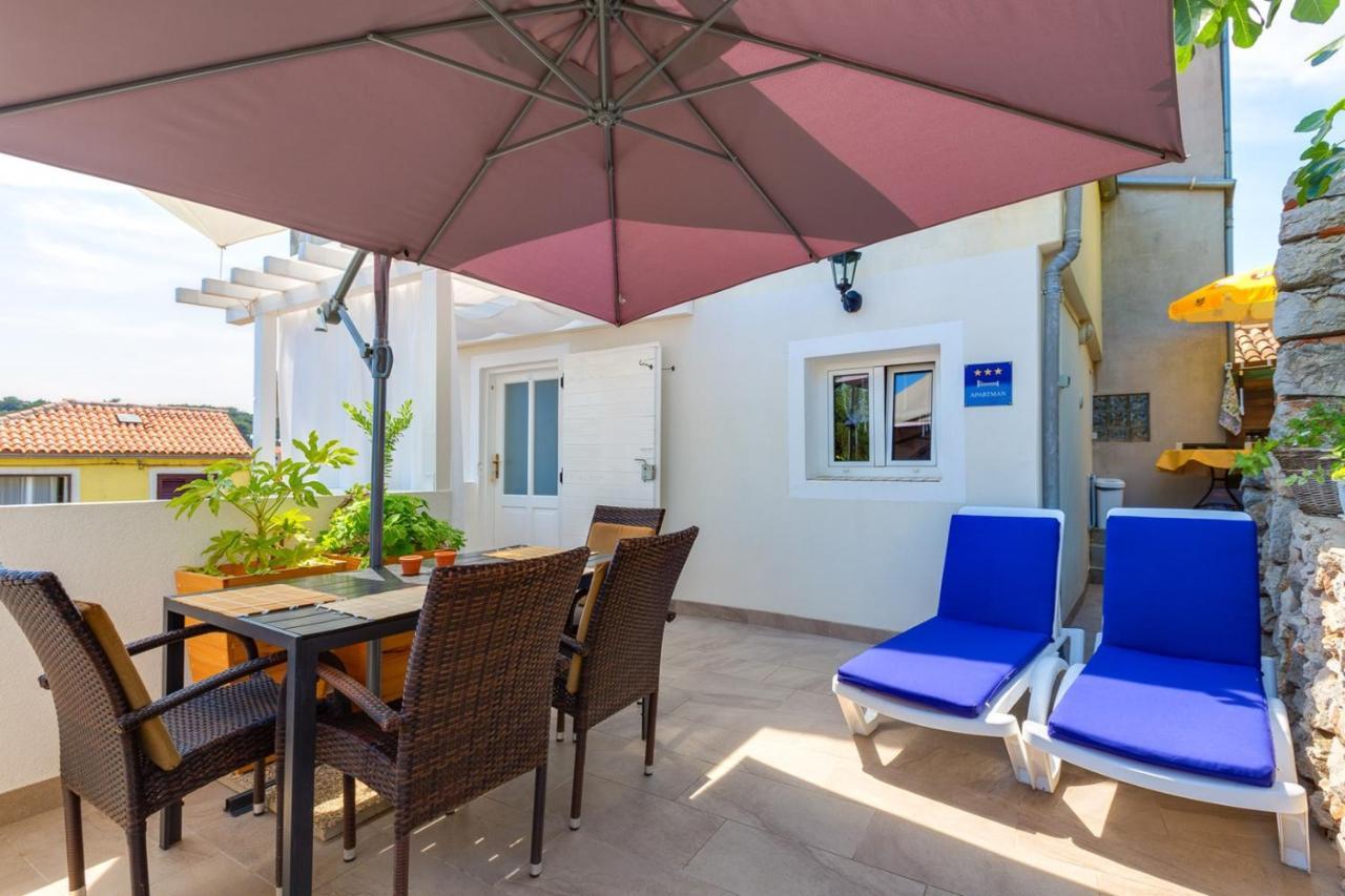 Apartments Valeria, Mali Lošinj Exteriör bild